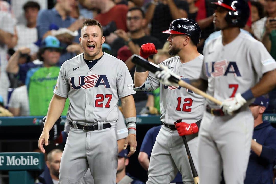 マイク・トラウトのインスタグラム：「It’s hard to sum up into words what these last couple of weeks have meant to me. I had the time of my life representing the country I love playing the game that I love. I took pride in wearing that USA on my chest and I hope it showed. We left it all out there and though we came up a little short I’d do it again in a heartbeat.  I want to send a huge thank you to my teammates, coaches, our families and all you amazing fans all over the world. The energy was electric and made the WBC a moment I’ll always cherish. So thank you all so much. It was an honor to be your captain. 🫡🇺🇸」