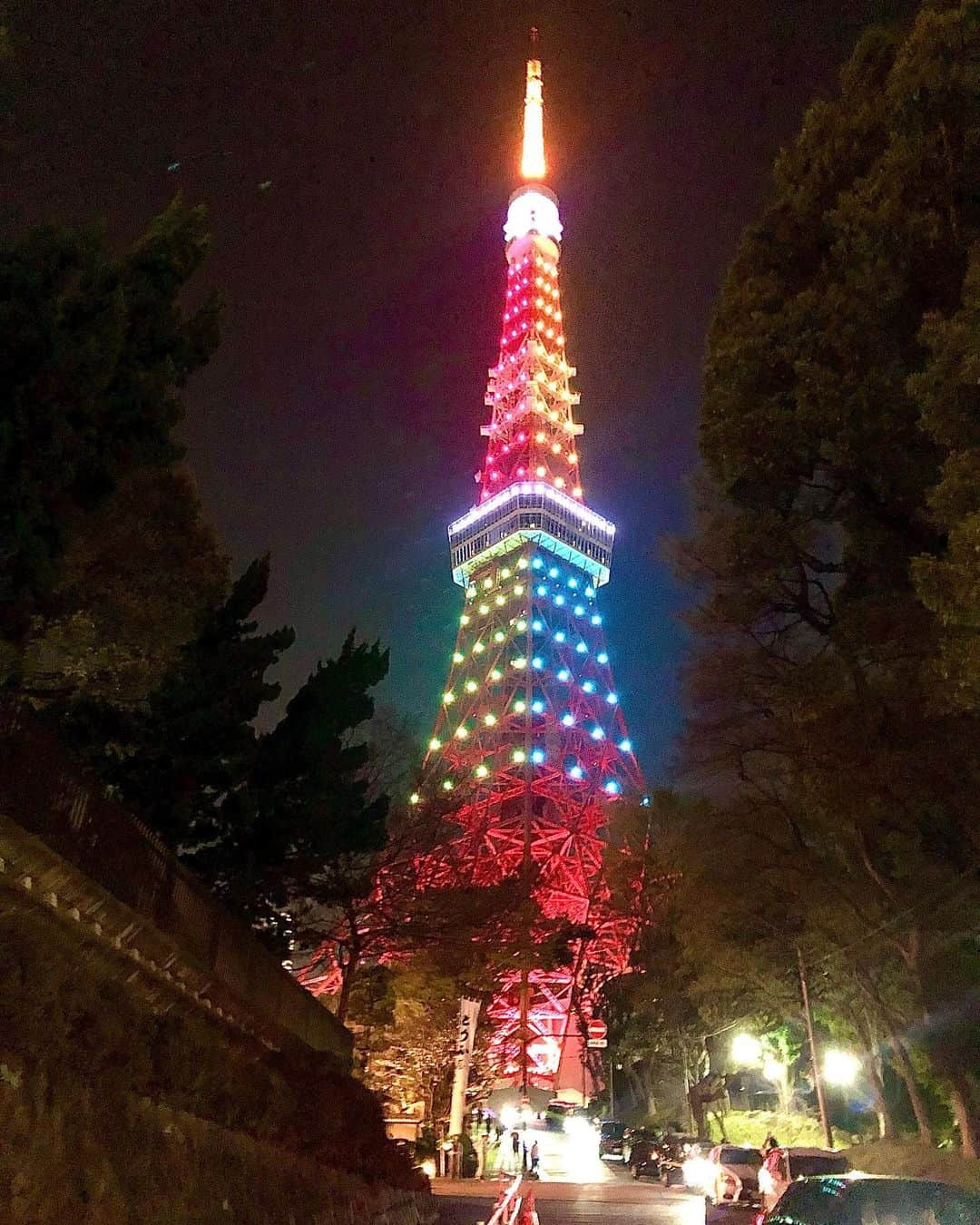 福田友理子さんのインスタグラム写真 - (福田友理子Instagram)「* * 東京タワーも本日限定のWBCロゴカラー🗼🏅✨ * キレイ🤍😌💎 * * * #WBC #東京タワー #日本 #🇯🇵 #japan #Tokyo #🗼#🗼❤️ #侍ジャパン #⚾️ #⚾  #記憶に留めておきたくて」3月22日 22時55分 - yuriko.fu