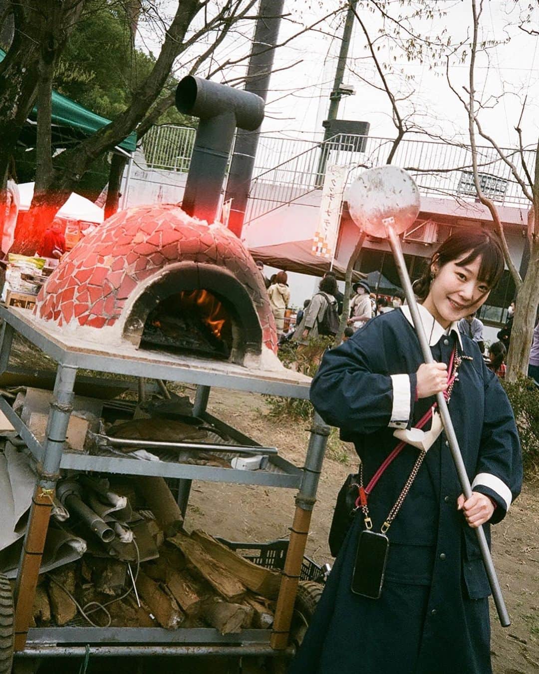 おかもとえみのインスタグラム：「ピザ戦士」
