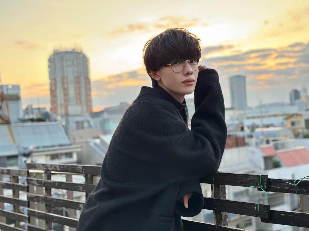 市川慶一郎のインスタグラム：「マネージャー写真撮るの上手でビビった」