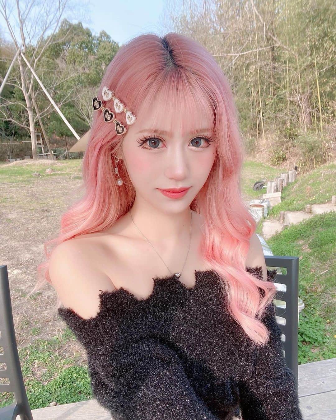 あいめろ姫のインスタグラム：「いつもと何が違うでしょうか🌸  わかる〜？💭」