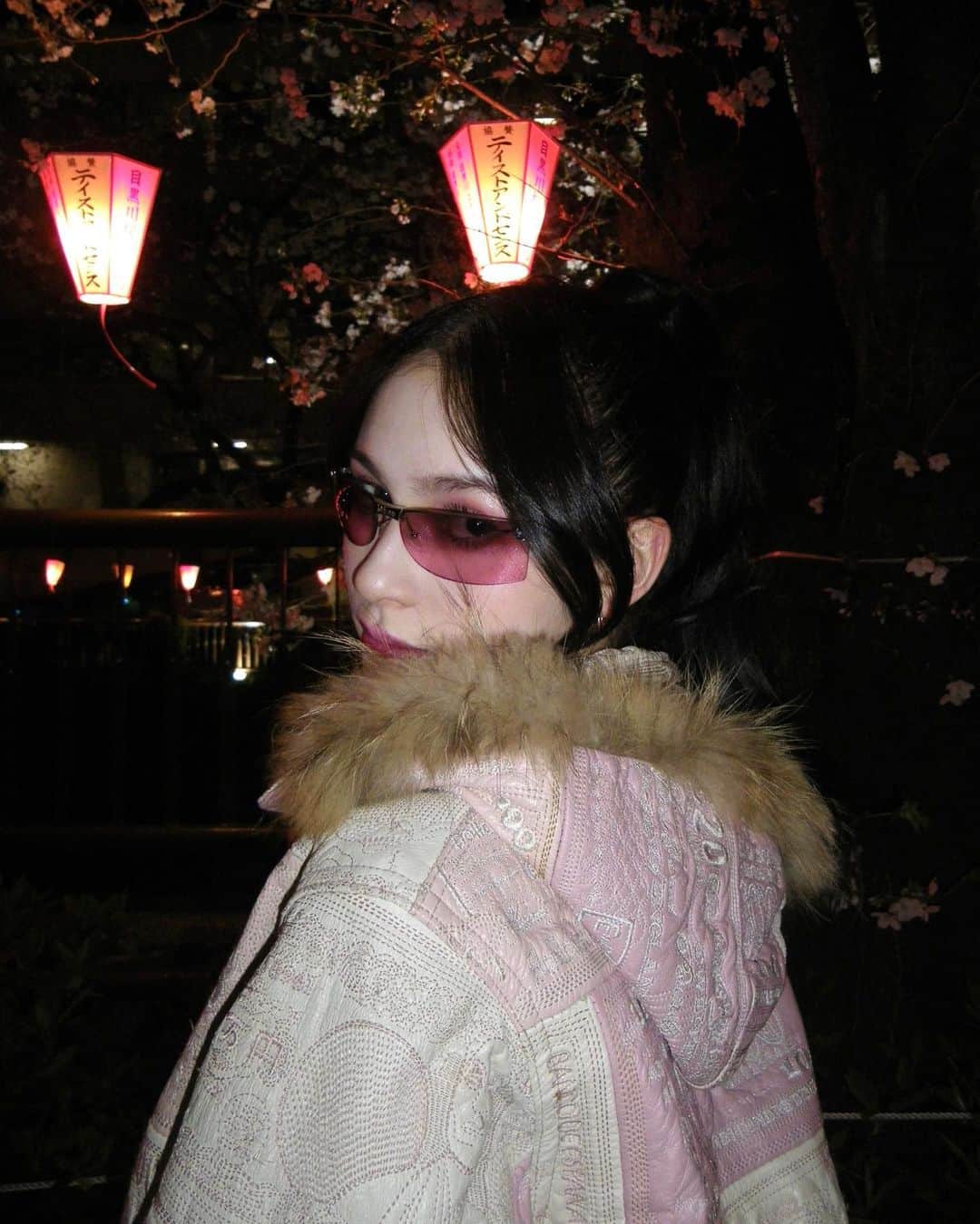 西尾エイミさんのインスタグラム写真 - (西尾エイミInstagram)「†🌚🌸β☆*ﾟ¨ﾟﾟ･*」3月22日 19時00分 - delinquent_doll