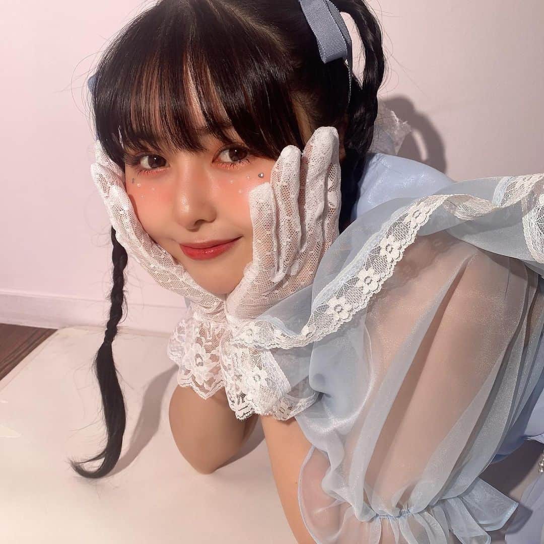 高橋有紀のインスタグラム：「ラルムのかっっわいいさきちゃん👼♡  #hairmake #osakana_yuki #larme #頓知気さきな」