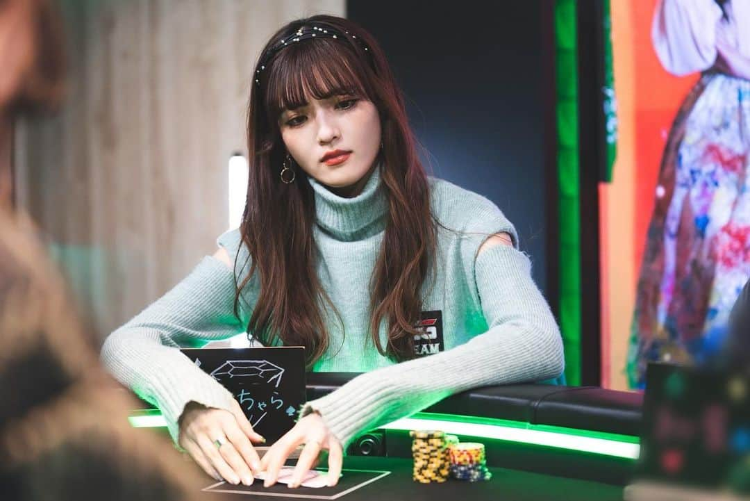 實近菜那（ななちゃら）さんのインスタグラム写真 - (實近菜那（ななちゃら）Instagram)「. .  Hello all poker players 👋🏻 My name is Nanachara.  I'm a Japanese poker pro at @GGPoker teamJAPAN🇯🇵 I want many people to know me 🥰  💎 Nana Sanechika 「 Nanachara 」 start 2021, April 25 ~  ・JAPAN ranking 2021 🇯🇵 New face Award ♥︎ Ladies 受賞🎖!!  ・WSOPC 🇺🇸 Big50 million   🥈2th / 23,667人 ＄67,000 ・WSOP 🇺🇸 Mini main event    30th ＄12,496 ・JOPT 🇯🇵 online platinum   🏆 優勝 ＄11,556 ・JOPT 🇯🇵 PLO Championship 🏆 優勝 ・JOPT 🇯🇵 online HU 🏆 優勝 ・Rose DRAGON 🇯🇵 Ladies 🏆 優勝 ・JOPT 🇯🇵 ONLINE freeroll 🏆 優勝 ・JOPT 🇯🇵 online PLO bounty 🥈 ・KKLive 🇯🇵 JOKER ultimate OFC 🥈 ・GG poker 🌏 Bounty hunters special 🥈 ・Poker tuber festival teg event 🥉 ・JOPT 🇯🇵 tokyo#2 blackbounty 🥉 ・Deepstack Championship 🌏 81th / 3960  ・APL Main event 🌏 96th / 8069  ・WSOP 🇺🇸 SALUTE to Warriors  ITM ・JOPT 🇯🇵2022GF Main Event  ITM ・GGpoker ITM × 58 回  .  #poker #hardrockpoker #pokeronline #pokermodels #parxpokerroom #pokerplayer #pokerlife #pokerstars #GGpoker #pokergrind #ggteam #pokerpro #ggambassador #WSOP #JOPT #pokerface #ポーカー #ポーカー女子 #ポーカープロ #ポーカー好きな人と繋がりたい #ポーカーフェイス #ポーカートーナメント #ギャンブル #カジノ #casino #モデル #model #ななちゃら #sanechikanana」3月22日 20時28分 - na.chara