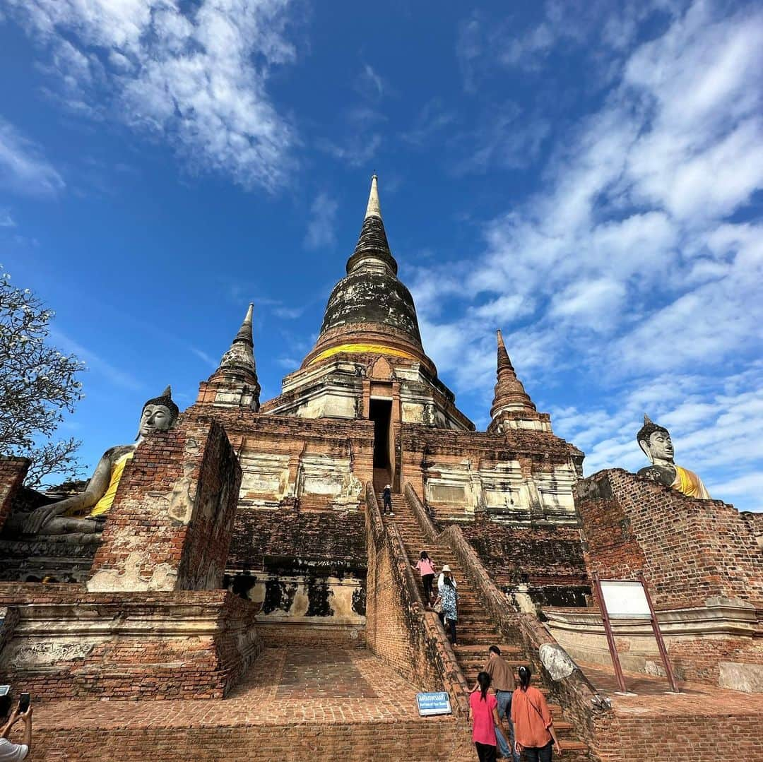 佐藤綾人さんのインスタグラム写真 - (佐藤綾人Instagram)「世界遺産のアユタヤ遺跡🇹🇭 歴史を知れるっていいよね。 さらにタイが大好きになりました👍   #タイ旅行 #アユタヤ遺跡 #ワットマハタート #ワットプラシーサンペット #ワットヤイチャイモンコン #エレファントビレッジ #世界遺産」3月22日 20時39分 - ayt.0601