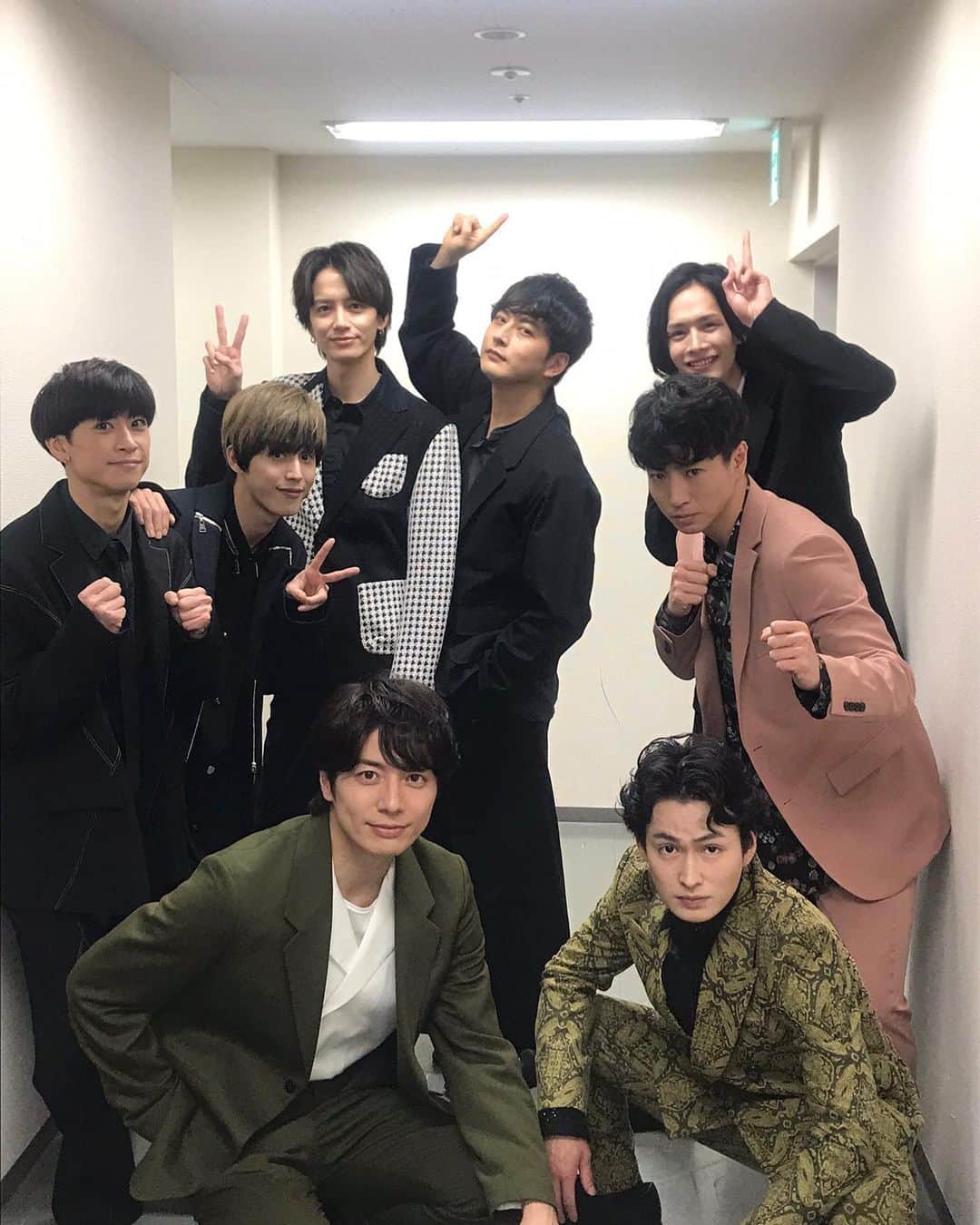 石黒英雄のインスタグラム：「✌️」