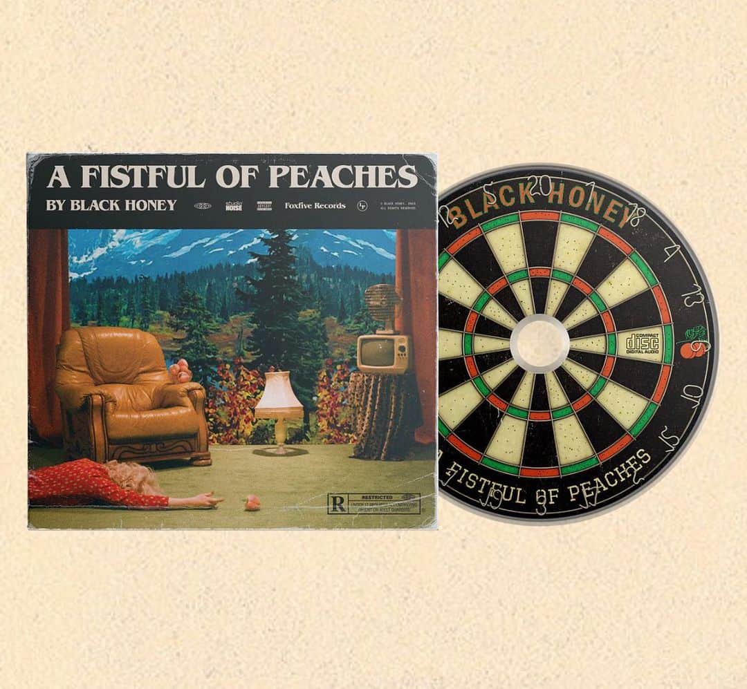 カール・バラーのインスタグラム：「The splendid new album from our dear friends @BlackHoney 'A Fistful Of Peaches' is now on sale for only £5, grab a bargain x   https://blackhoney.backstreetmerch.com/products/fistful-of-peaches-cd」