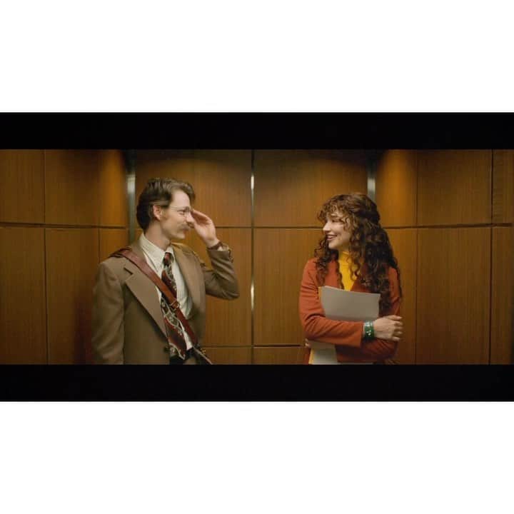 クリスタル・リードのインスタグラム：「So happy to share this meet cute. Mike, my disturbingly talented co star, is obviously way too cool for Instagram but I will still say it here: THANK YOU. @pinballmovie is now streaming on Apple TV and Prime Video. Link in bio. XC」