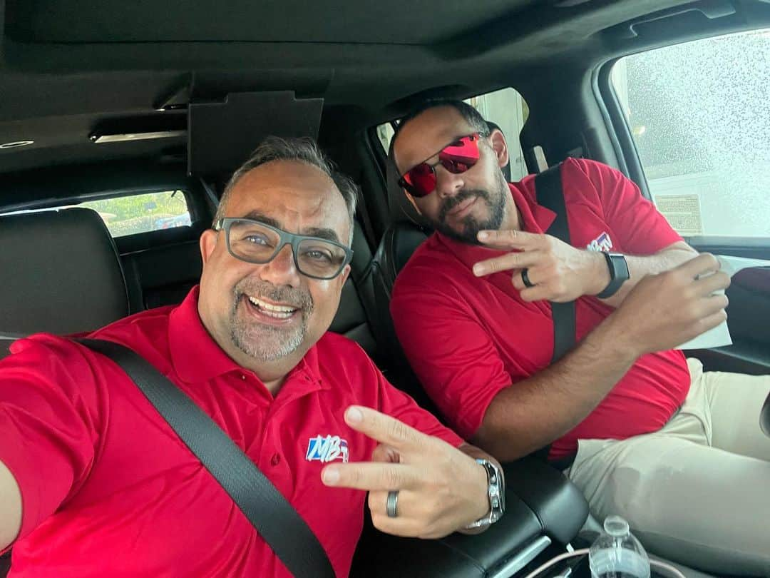 レネ・リベラさんのインスタグラム写真 - (レネ・リベラInstagram)「Seguimos con @mbsportstvpr On The Road Spring Training “En Ruta al Opening Day” @renerivera44 @luismurphy   Presentado por @ramtruckspr   #sports #baseball #beisbol  #mlb #springtraining #florida #ontheroad #openingday  #mbsportstv #tvshow #sportsanchor #sportsreporter #reporter #reporterlife」3月23日 1時43分 - renerivera44