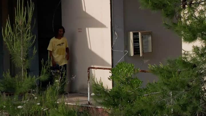 アンタイヒーローのインスタグラム：「Chris Pfanner in the Samurai  Safari  vid from our good friends over @samuraidistribution now playing @thrashermag」