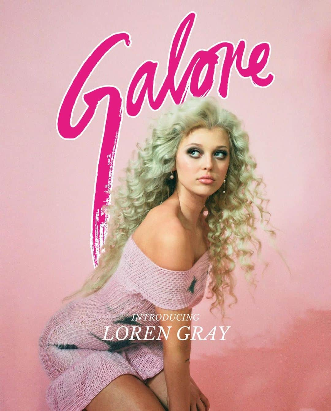 ローレン・グレイさんのインスタグラム写真 - (ローレン・グレイInstagram)「thank u @galore for putting me on the cover and for helping me live my 80s queen dreams 💖   photography: @jasperegan  makeup: @colbymakeup @theonly.agency hair: @frankiecalire @theonly.agency styling: @tabitharsanchez @theonly.agency  design: @nanajacqueline_ @baileyprado @forloveandlemons  styling assistant: @jordy.spice  assisted by: @sarah_sings @dtungguy editor in chief: prince chenoa galore features editor: @dtba_  galore art direction: @editsbyperry  pr: @theorielco  photo studio: @daylight」3月23日 2時00分 - loren