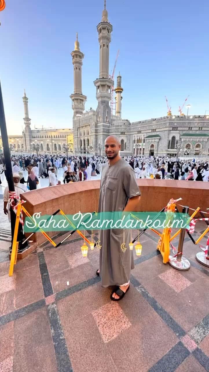 アドレーヌ・グェディウラのインスタグラム：「رمضان مبارك - Ramadan Moubarak 🌙」