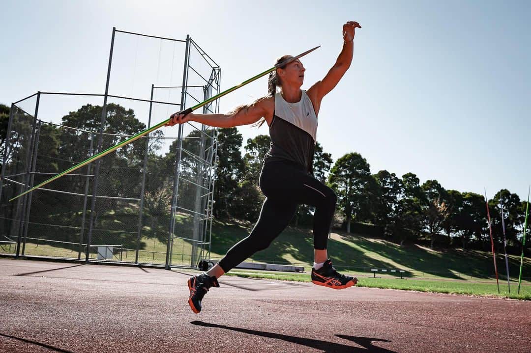 Tori Peetersのインスタグラム：「Fizzing for this one.. The last competition of my domestic season is coming right up! Let’s have some fun 💃🏽🔋🚀  ➡️Brisbane Track Classic ➡️Saturday at 10:15pm NZT ➡️Tune into @athleticsaustralia YouTube」