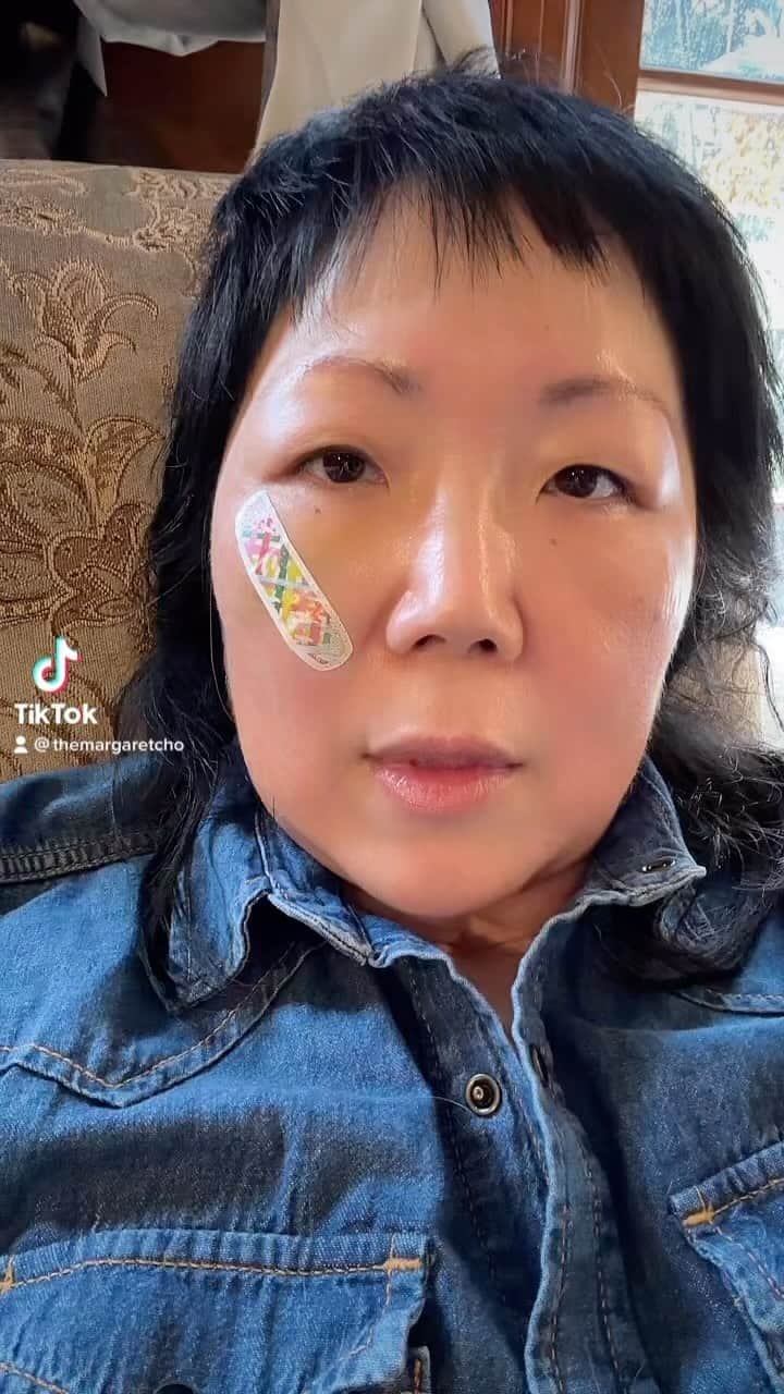 マーガレット・チョーのインスタグラム：「Did I imagine this」