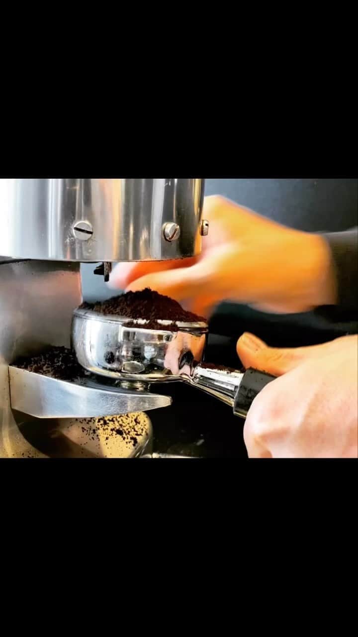 houeicoffeeのインスタグラム：「#コーヒー成田 #成田山 #コーヒー巡り #コーヒー好きと繋がりたい #コーヒー大好き #コーヒー部 #コーヒー豆専門店 #narita #コーヒーん時間 #コーヒー専門店 #コーヒーライフ #成田カフェ #成田山新勝寺 #成田空港  http://houeicoffee.com/monzen」
