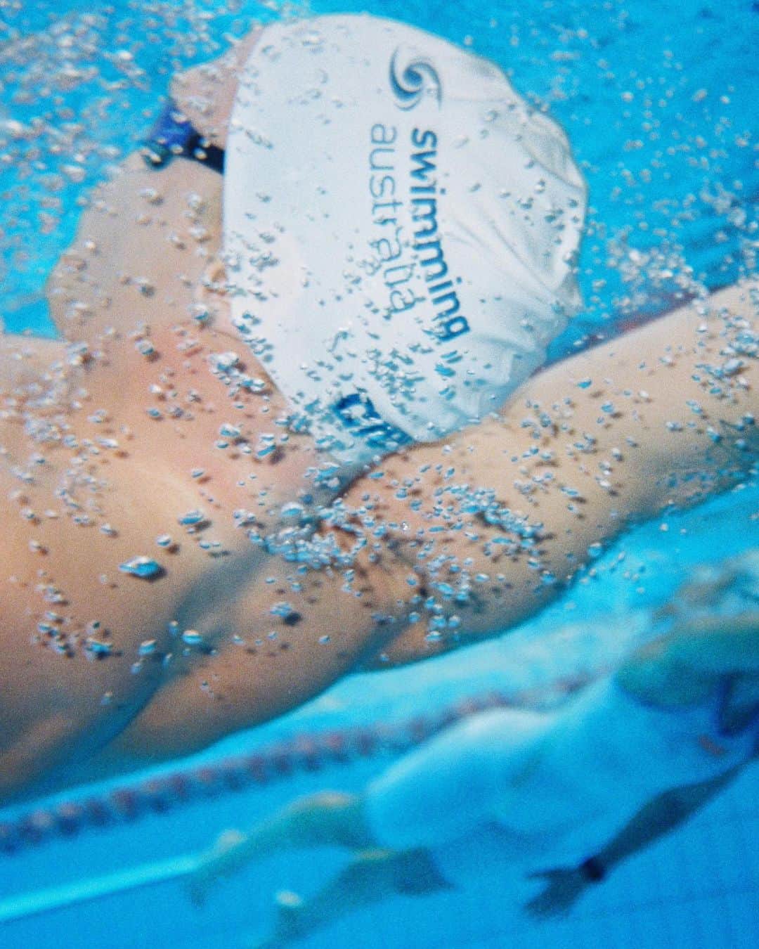 コーディー・シンプソンさんのインスタグラム写真 - (コーディー・シンプソンInstagram)「Swimming is cool!   Training camp film by @joshesmithh. Gold Coast, Australia.」3月23日 16時40分 - codysimpson