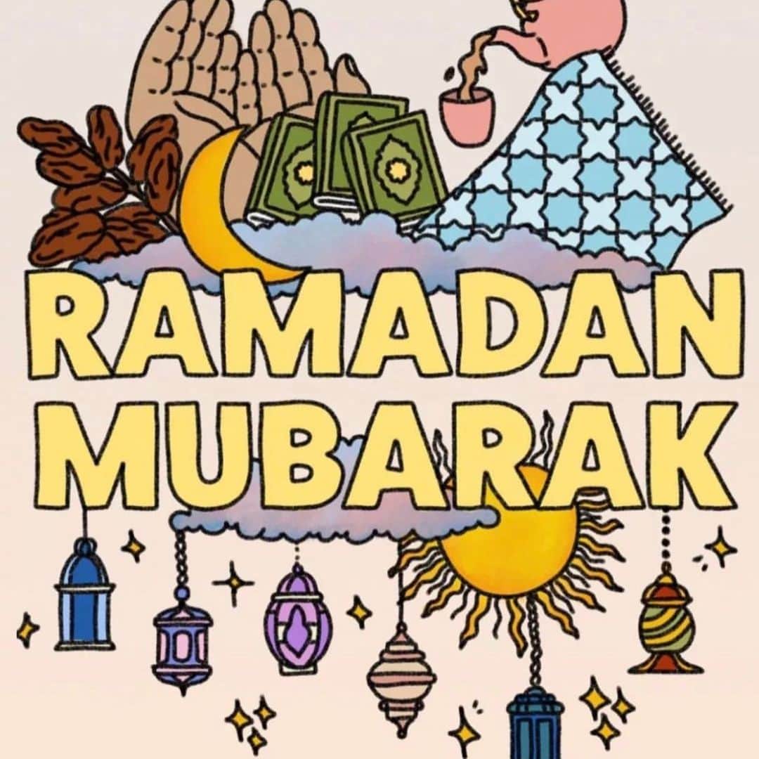 ベラ・ハディッドのインスタグラム：「Ramadan Mubarak to all  I wish the most peaceful month ahead ☪️   🫶🏼🤲🏽🫶🏼   Graphic by @muslim 🤍」