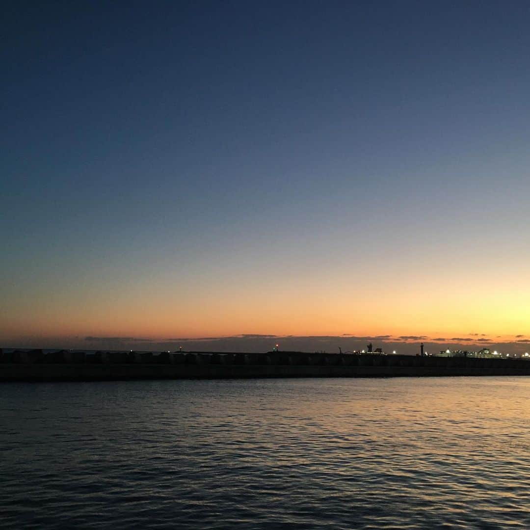 三角みづ紀さんのインスタグラム写真 - (三角みづ紀Instagram)「ソウルもだいすきだけれど、済州島と牛島に行ったのもたのしかったな。また離島に行きたいです。」3月23日 12時45分 - misumimizuki
