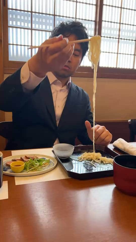 三浦貴大のインスタグラム：「映画「Winny」 関西舞台挨拶前の食事」