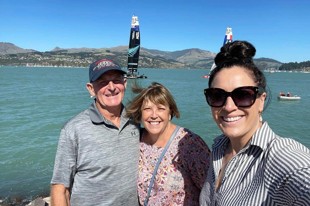 Sophie Pascoeさんのインスタグラム写真 - (Sophie PascoeInstagram)「I was very honoured to be asked to present the winners wheel at the @sailgp event held here in Lyttelton, Christchurch. What an amazing event filled with so much excitement!  Congrats to @sailgpcan for the win and for allowing me to be part of the champagne celebrations!   All the best to our kiwi friends @sailgpnzl for the final stage over in San Fran! ⛵️  #sailgp #sailing #newzealandsgp #lyttleton #christchurch」3月23日 13時43分 - sophpascoe1