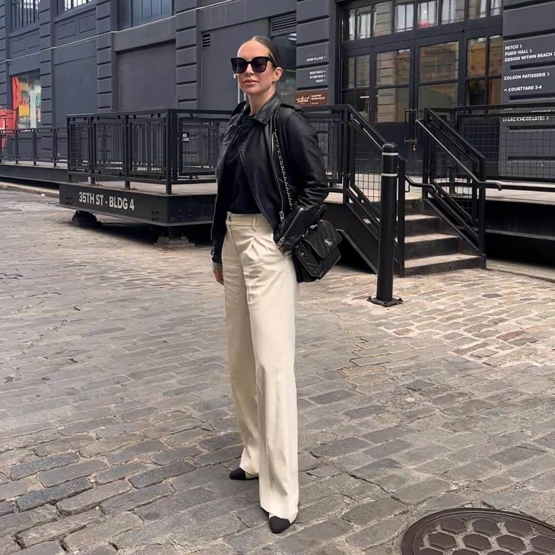 Helena Glazer Hodneのインスタグラム：「Elevated classics @sezane ✨ #sezanelovers」