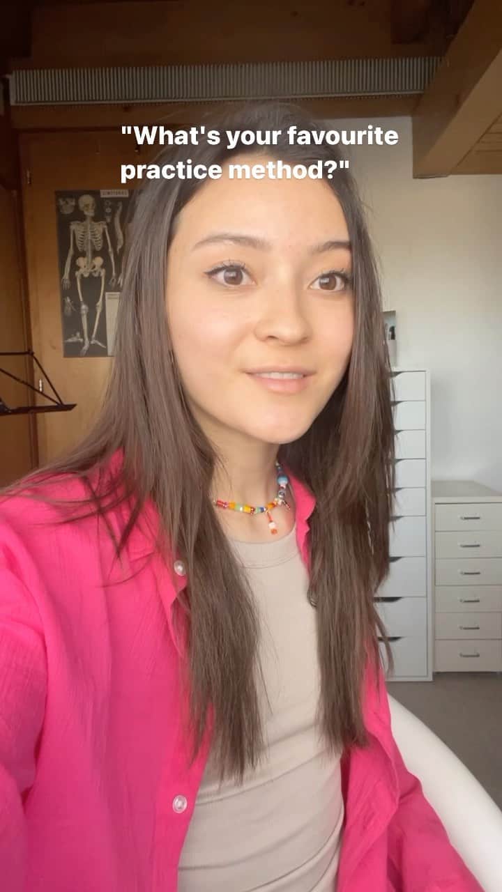 のインスタグラム：「...with my last brain cell 👌🏼」