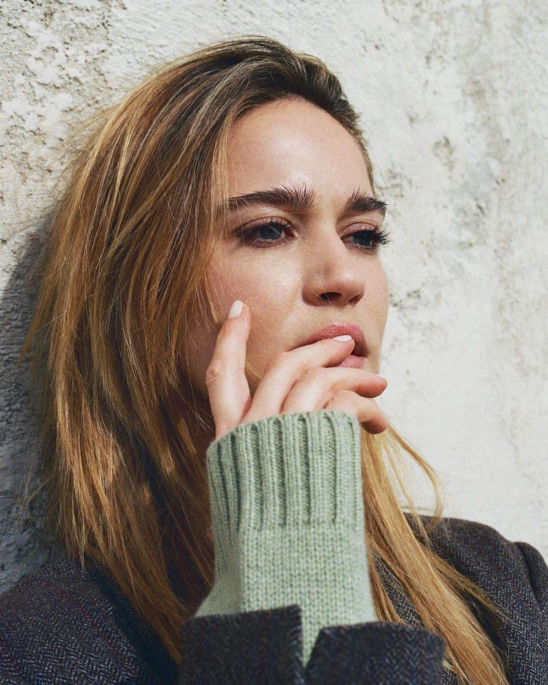 マチルダ・ルッツのインスタグラム：「You can write your own story  📷 @elena.maggiulli 👗 @laaradp 💄 @raffaeleschioppomakeup」