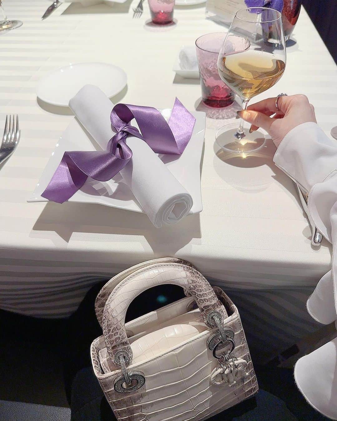 のインスタグラム：「. 💜ねっ」