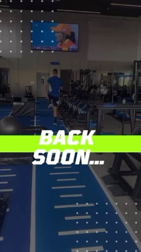 ユーリ・ティーレマンスのインスタグラム：「Back soon… 👀💪🏽」