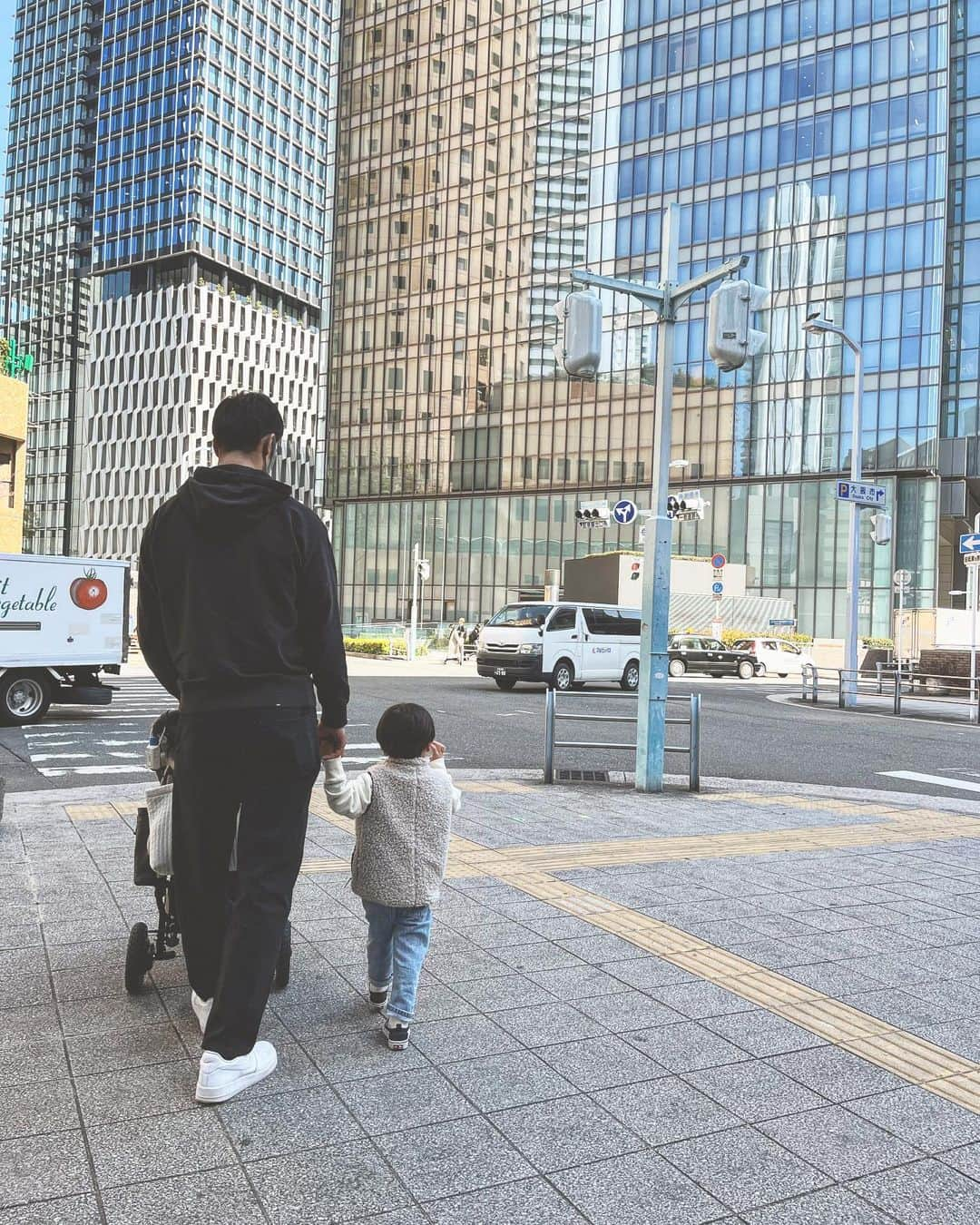 中川千世さんのインスタグラム写真 - (中川千世Instagram)「. . 大きくなったなぁ👦🏻❕ もう3歳になるのねっ🥹🫶🏼 早すぎるっ😳.」3月23日 20時01分 - n.chitose