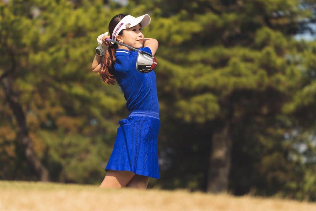 萩原菜乃花さんのインスタグラム写真 - (萩原菜乃花Instagram)「ティーショット⛳️  📷 @yoppa408  👕 @adidasgolf  👟 #zg23   #横浜カントリークラブ#ゴルフ#ゴルフ女子#ゴルフ男子#ゴルフウェア#ゴルフコーデ#ポートレート#ラウンド」3月23日 20時21分 - nanoka_hagiwara