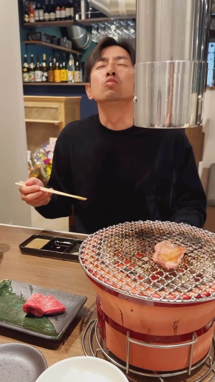 EMIのインスタグラム：「⭐︎ @nakahuji_noborito_  もう行きたい🥩 #登戸 #焼肉 #ナカフジ登戸」