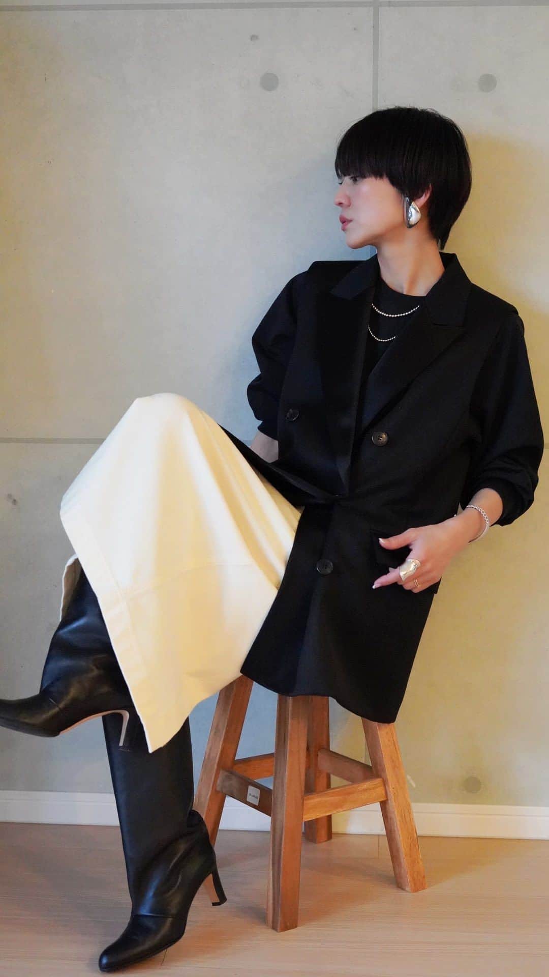 のインスタグラム：「. 大変長らくお待たせしましたーーーー！ UNIQLO/UNIQLO UのLOOK BOOK YouTube公開しました♡ ストーリーからどうぞ✈︎  .  #153cm#153cmコーデ #二宮こずえCozwayChannel」