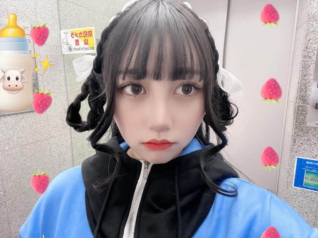 のインスタグラム：「👶🏻👍🏻」