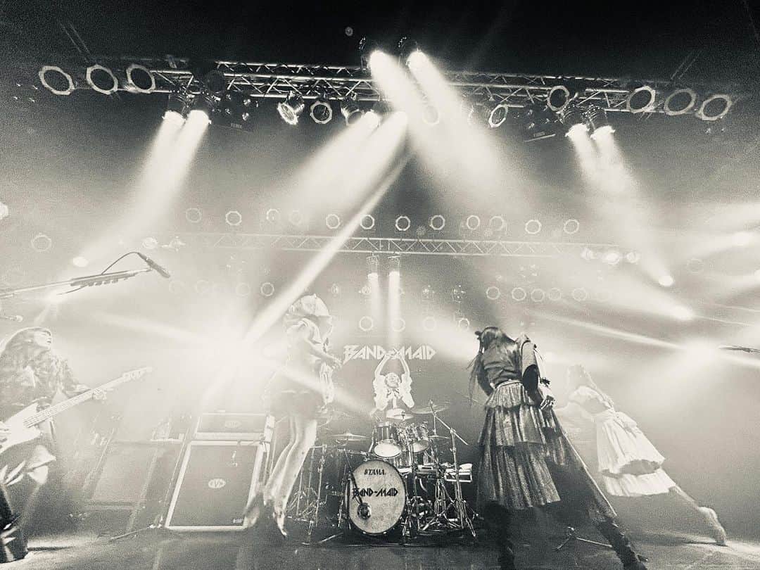 のインスタグラム：「[BAND-MAID 10TH ANNIV. TOUR] day1  KUMAMOTO Thank you all for coming today! Please tweet your feedback with #bandmaid The next show is on March 25 in Kagoshima! #bandmaid #熊本」