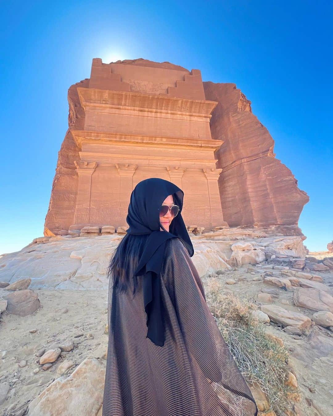 ローラ・ゼンのインスタグラム：「oasis in the 🏜️」
