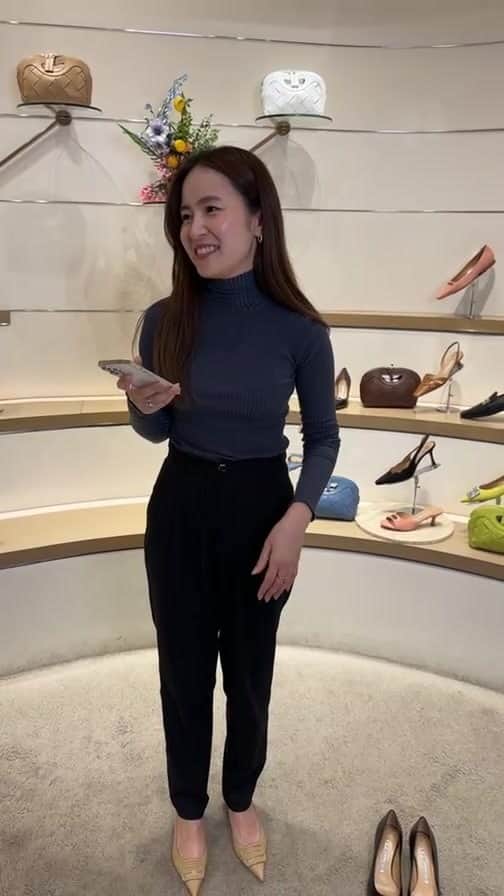 のインスタグラム：「. @pellico_japan insta LIVE👠🖤  沢山の方に見ていただけて嬉しかったです🥹✨何より私が楽しかった…！🫶🏼  お得なクーポン、是非このチャンスをお見逃しなくです！  ◾️東京ミッドタウン日比谷 1F ペリーコにて instaliveを見たと言っていただくと10%OFF！ 期間:3/24(金)〜4/2(日)  ◾️【PELLICO公式オンラインストア】 クーポンコード"JOBA10"入力で10%OFF！ 期間:3/23（木）20:30～3/25（土） 23:59」