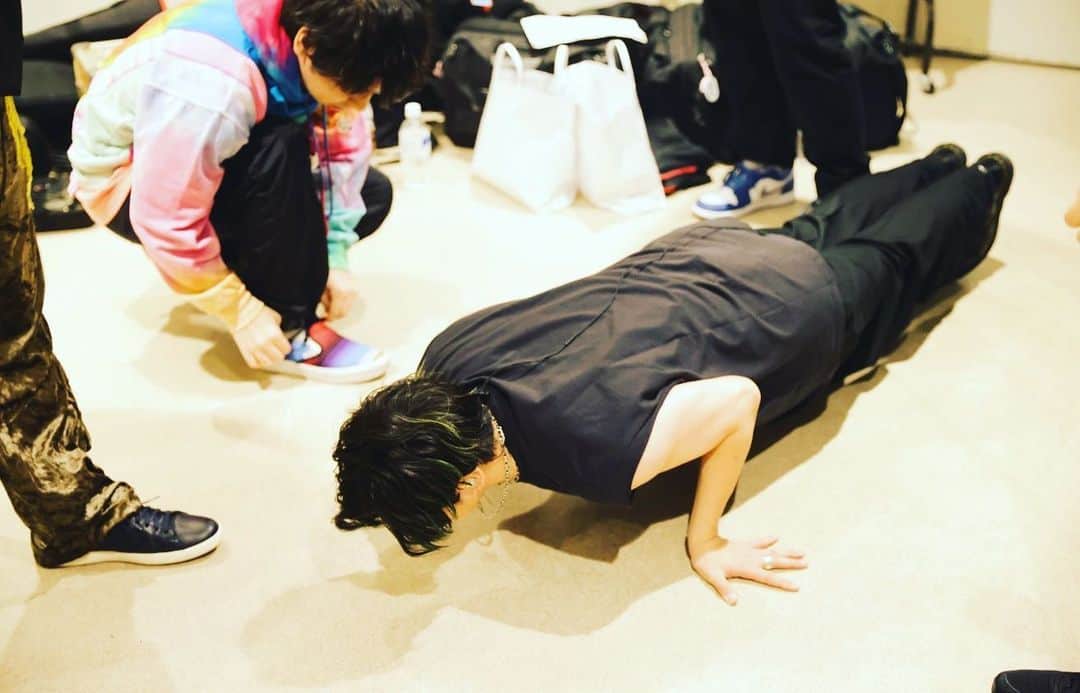 のインスタグラム：「開演5分前シリーズ」