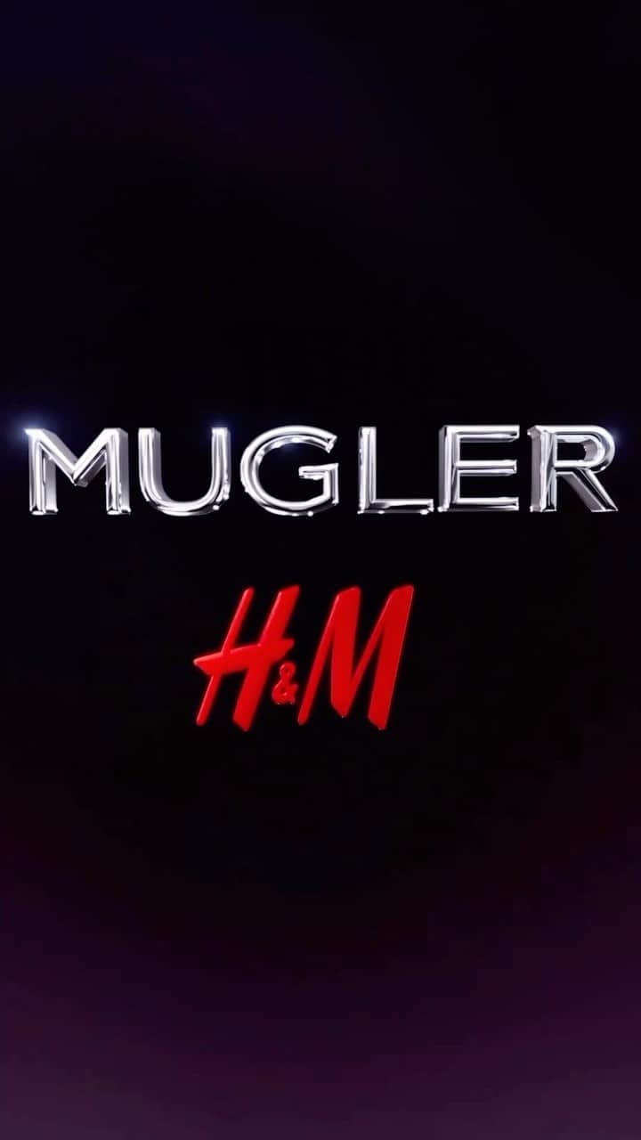 マリアカルラ・ボスコーノのインスタグラム：「#MuglerHM  @hm @muglerofficial @cadwallader Director: @torso.solutions Styled by: @haleywollens Hair: @eugenesouleiman  Mua: @lucyjbridge  Music producer: @bobbybeethoven Cast: @0800shygirl @amaarae @eartheater Casting: @julialangecasting @mmaerzinger   @jerryfayehall, @mariacarlaboscono, @arca1000000, @annaewers, @selenaforrest, @imaanhammam, @sola5532, @awengchuol, @yilan_hua, @arrriish_wol, @cont.ethics, @cnngrldsgn, @xumeen, @cheikh_dkht, @fernando_lindez, @luu.ngma  #sponsored」