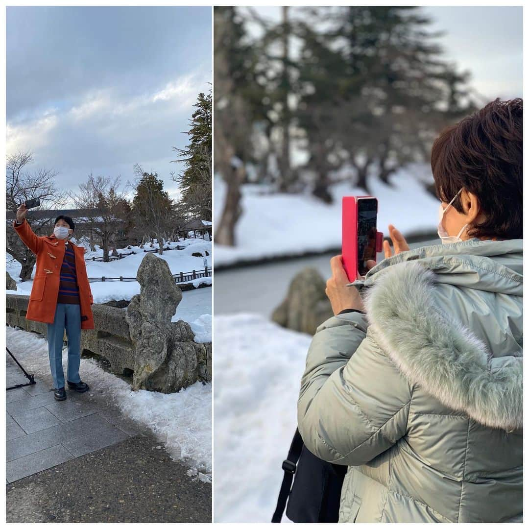 榊原郁恵さんのインスタグラム写真 - (榊原郁恵Instagram)「. なんと　裕太と山形ロケして来ました‼️  山形は家族でお正月によく行きました❣️ そんな思い出の地、山形。 そして裕太が大変お世話になった番組アナウンサーの方々が色々オモテナシして下さって…家族旅行並みに楽しかった〜❗️  ちょっとハプニングも有りましたが…裕太が……❗️  皆んなにも見てもらいたいんだけどなぁ、御免なさい。 山形近辺でしか放送されないんです！ザンネーン😞  その分、お写真で想像して下さい‼️  #山形放送 #明日24日19時から❗️ #金のピヨ卵  #渡辺裕太 #小川香織 #青山友紀 #陣内倫洋 #内野航 #井上農家ご家族」3月23日 22時20分 - sakakibara.ikue