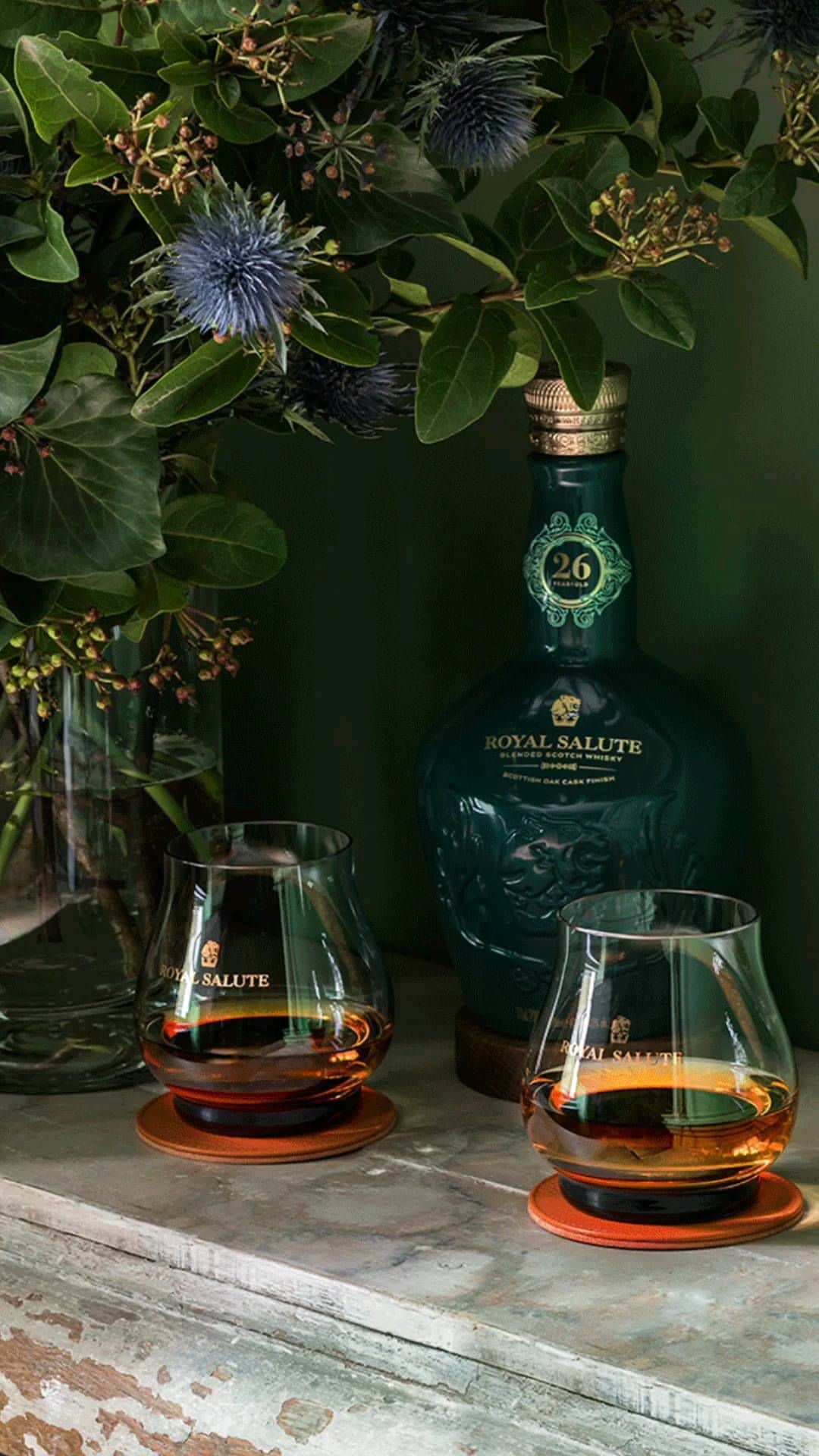 Royal Saluteのインスタグラム：「Watch the first rays of spring sun fill the room and enjoy the enchanting amber glow of the light dancing through the whisky, illuminating its majestic blend of deep, rich flavours.」