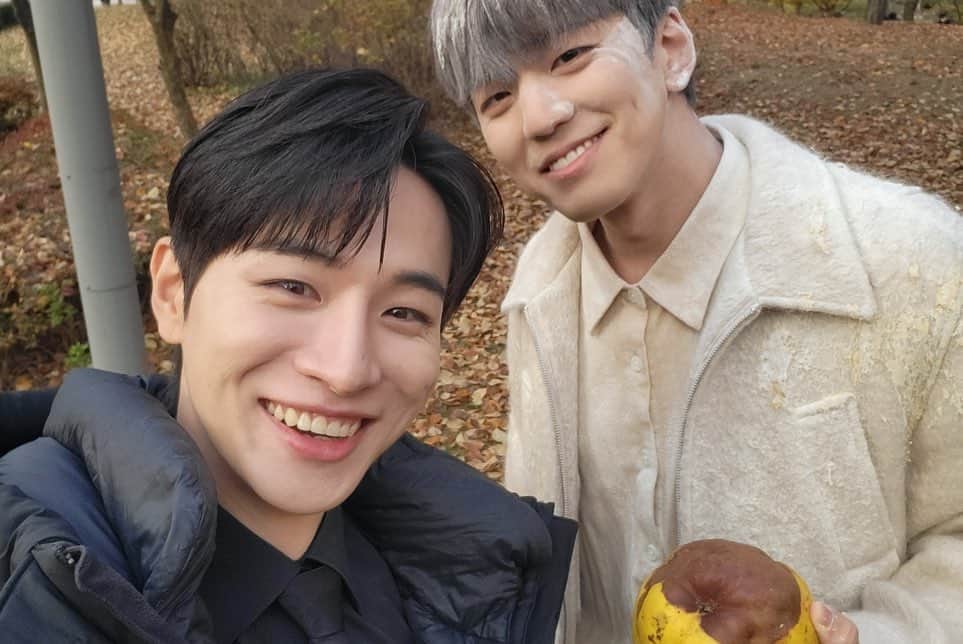キム・ミンギュさんのインスタグラム写真 - (キム・ミンギュInstagram)「감사합니다.」3月24日 0時09分 - mingue.k