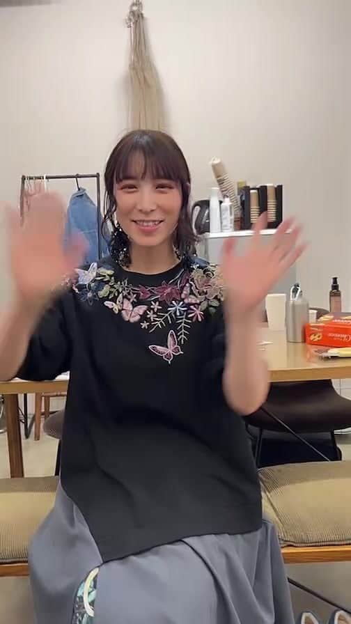 ScoLar(スカラー) ネットショップのインスタグラム：「ゲリラ配信🥹 5月カタログ撮影風景」