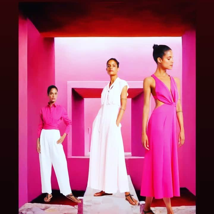 ミッシェルクランのインスタグラム：「. New mood , Spring mood , good mood and PINK FOREVER  With THE new season, After this very long winter looking for colors and flowing fabrics wearing some of the mimi Liberté Spring collection available in stores   #mimiliberte  #michelklein  #Resort23  #prespring #newcollection  #PFW #parisfashionweek #letshavefun #prints  #colors #romantic  #sea #sun #pink #hollidays #nightandday #barragan #mexico #architecture」