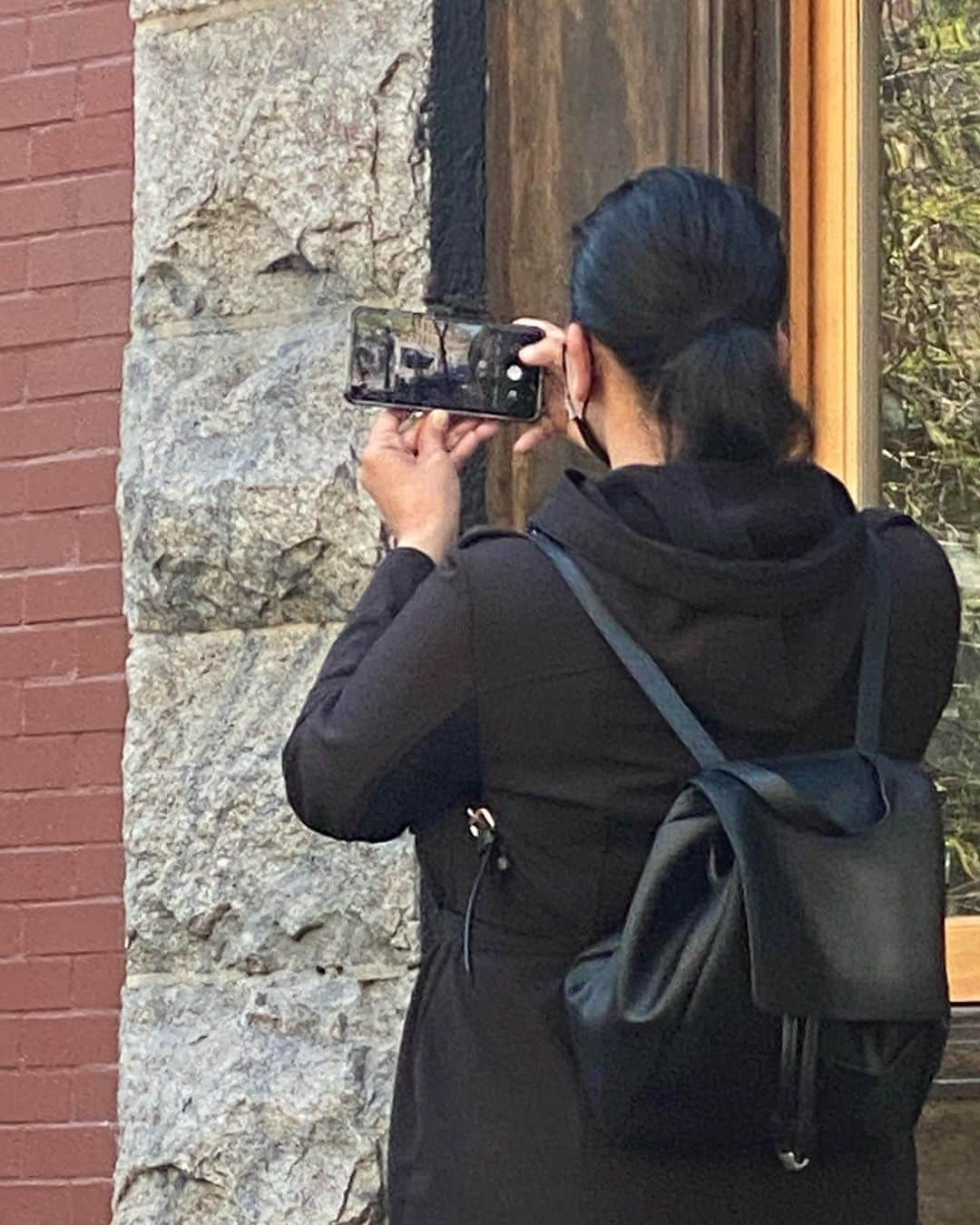 コール・スプラウスさんのインスタグラム写真 - (コール・スプラウスInstagram)「More interesting than “cole sits on picnic table throating sandwich long shot” is “cole sits on picnic table throating sandwich selfie”. And thus, the over the shoulder duel doth commence.   With half the duelist’s face looming godlike on part of the frame (the most flattering angle for a YouTube thumbnail), this shot revolves around placing me in deep background inconspicuously. Out of the many dueling postures, I believe this one to be the most bold. Not a care in the world from the duelist. No etiquette, no regard for others, just the raw euphoria of a chance encounter captured on a busted iPhone camera. A pretentious child star safari, and I, the elephant that never forgets.   #cameraduels #bukkakelunchtimeatthepicnicgrounds #sheaskedpolitelyforaphotoafterwards #andisaidyes #imnomonsterjustahookerclown #honkhonk」3月24日 4時21分 - camera_duels