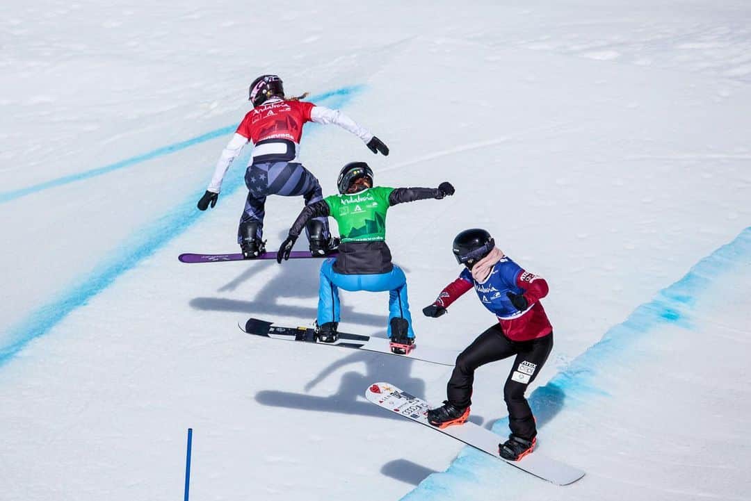 のインスタグラム：「More racing action going down this weekend! @ussnowboardteam」