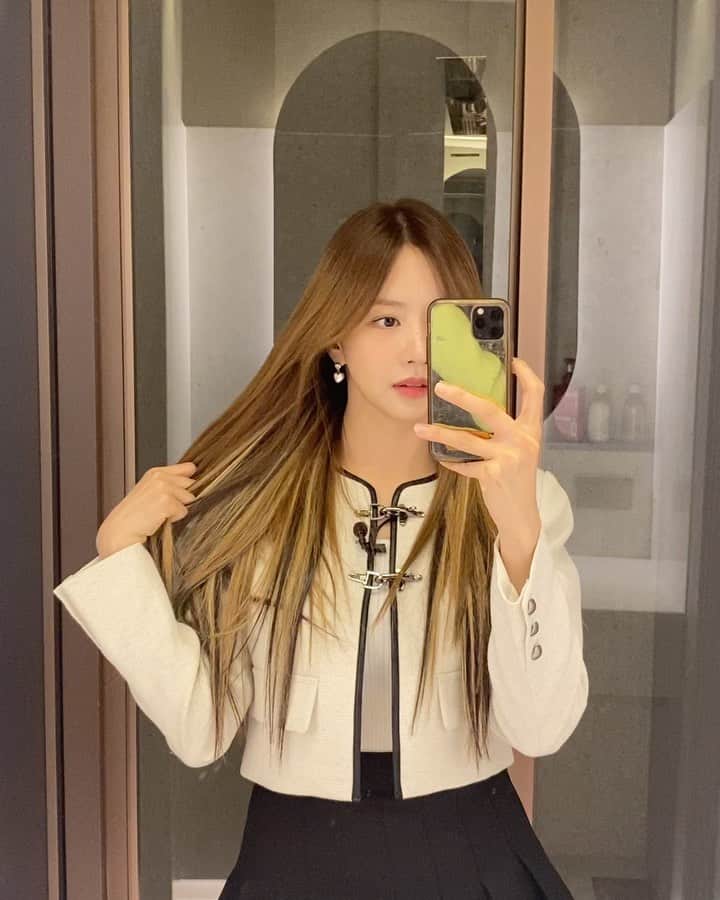 ハン・ボルムのインスタグラム：「#폰팅2023 #KBS라디오」