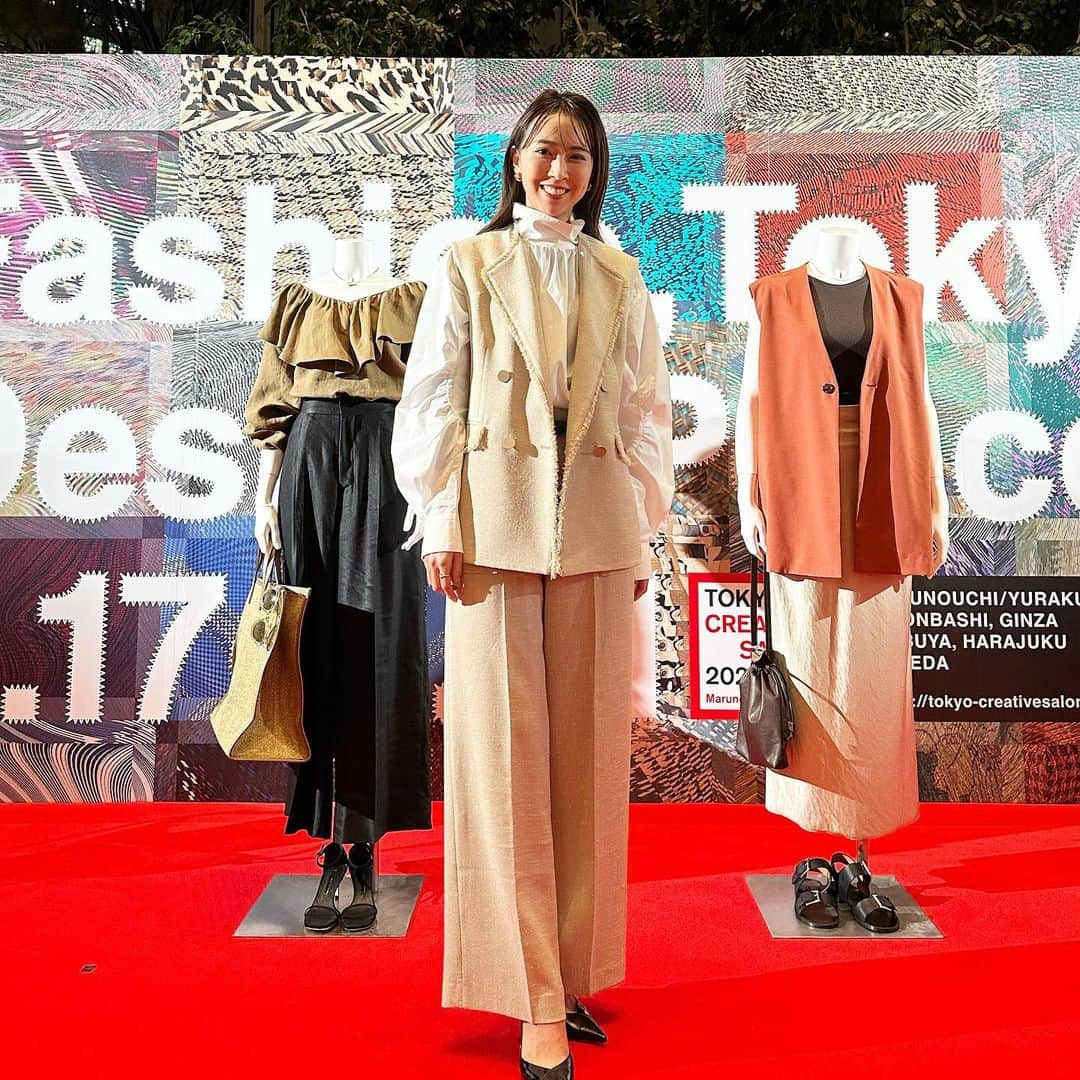 Mai Yamadaさんのインスタグラム写真 - (Mai YamadaInstagram)「丸ビル マルキューブで開催された「Spring Fashion Talk Live with Oggi」にてMCを務めさせていただきました🎤  ゲストに登壇されたのは、 Oggi専属モデル：泉里香さん スタイリスト：川上さやかさん  骨格診断の特徴を活かしたスタイリングのポイントや春コーデのポイントを教えていただきました☺️  丸ビルマルキューブでは無料で3D骨格診断やパーソナルカラー診断が受けられるイベントが行われていますので、みなさんぜひ今週末はマルキューブに足をお運びください！  ファッションイベント大好きなので、とっても幸せな時間でした🤍  ご来場いただいたみなさま、配信をご覧いただいたみなさまありがとうございました☺️  #ootd gilet,bottoms：#allureville @allureville_official  blouse：FRAY I.D @fray_id   #骨格診断 #ファッション #トークショー #oggi @oggi_mag  #丸の内#マルキューブ #fashion#coordinate  #イベント#MC#イベントMC #アナウンサー #フリーアナウンサー #山田真以 #mywork」3月24日 7時30分 - yamadamai_719