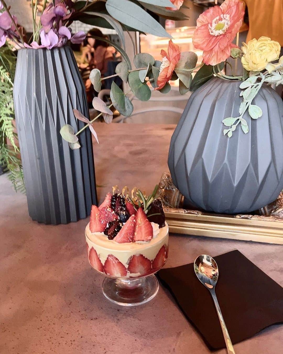 小越春花のグルメインスタ