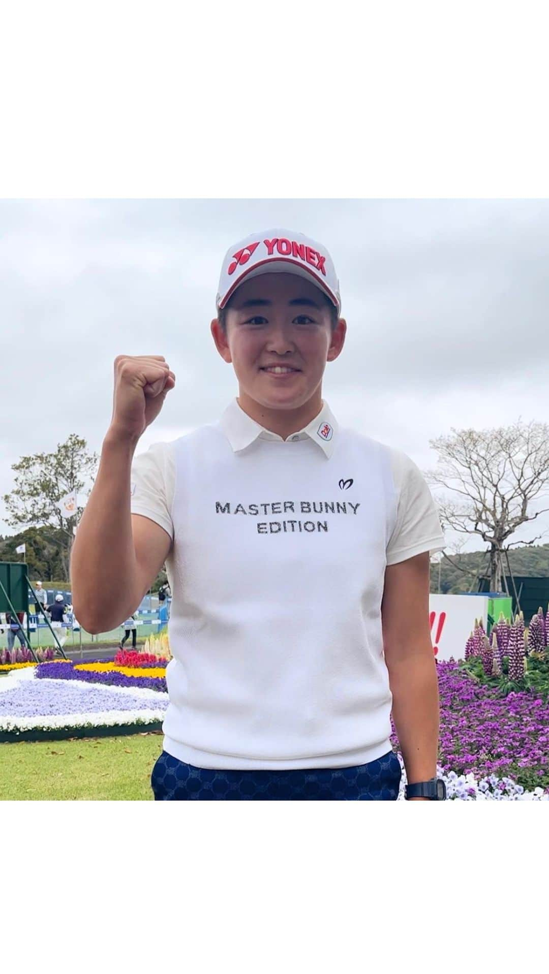 フジテレビゴルフのインスタグラム：「【アクサレディス】 女子プロゴルファー ファッションチェック✨🏌️‍♀️  岩井明愛プロの大会初日のファッションポイントをお聞きしました☺️  「大好きなブルーコーデ✨」  明日の2日目もお楽しみに！🌸  【放送スケジュール】 第2日 3/25(土) BSフジ／テレビ宮崎 午後3時〜　生中継 最終日 3/26(日) CSフジテレビONE 午前9時〜　生中継   地上波(全国ネット) 午後4時5分〜　  #岩井明愛  #岩井明愛プロ  #アクサレディス #アクサ #ゴルフ #女子ゴルフ #女子ゴルファー #golf #フジテレビ #フジテレビスポーツ」